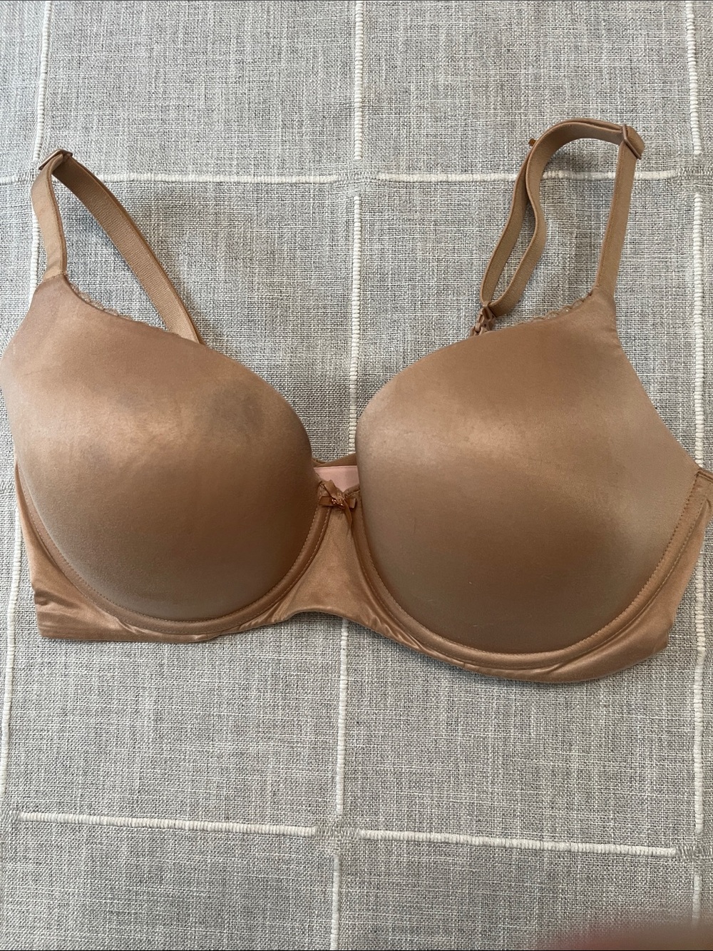 Victoria's Secret Smooth Molded T-Shirt Bra in Brown